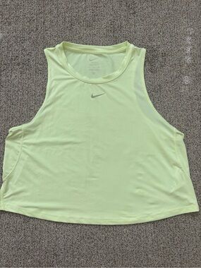 NIKE Women’s Light Neon Yellow Cropped Athletic Tank